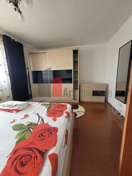 Bucurestii Noi, Jiului, apartament cu 2 camere de inchiriat, cu centrala.