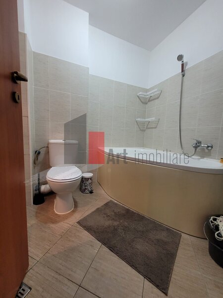 Bucurestii Noi, Jiului, apartament cu 2 camere de inchiriat, cu centrala.