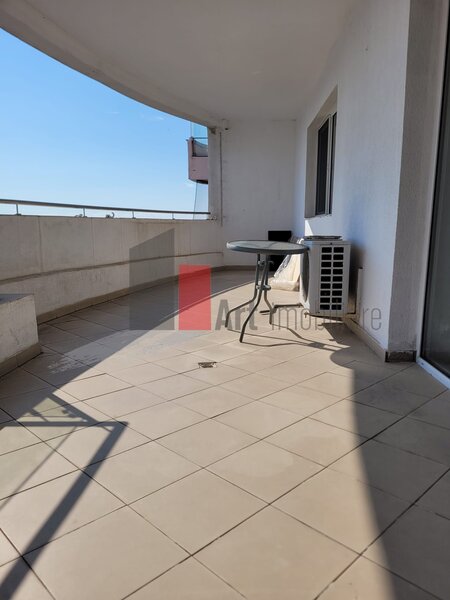 Bucurestii Noi, Jiului, apartament cu 2 camere de inchiriat, cu centrala.